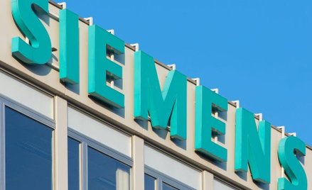 Siemens zapowiada pozew za Krym, ale…