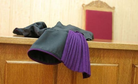 Sędziowie Sądu Najwyższego: dojazdy sędziów budzą wątpliwości