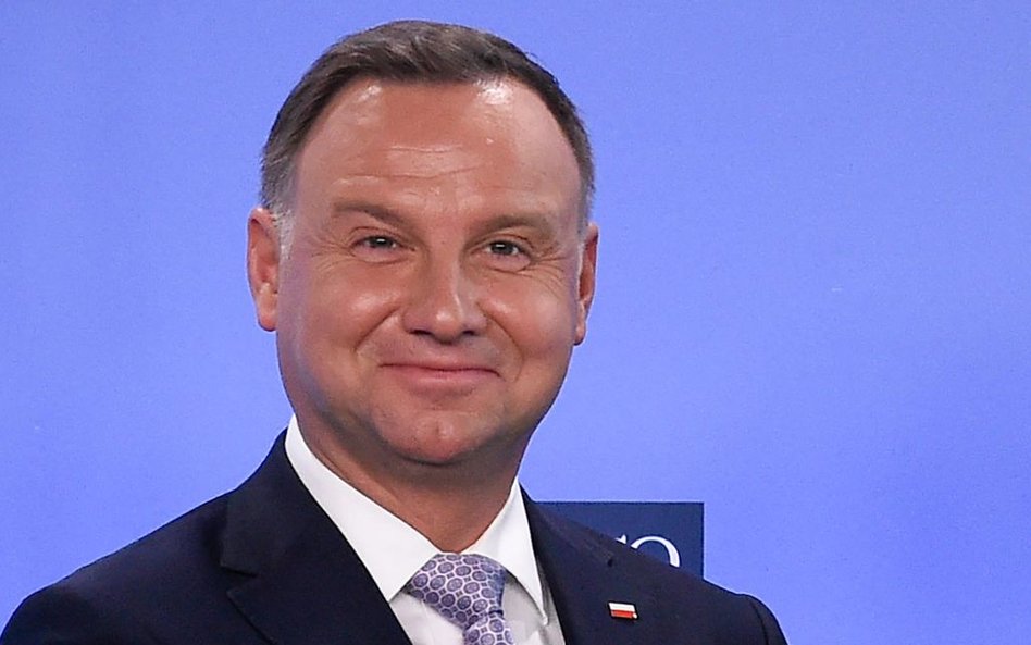 Prezydent odwiedził ciężko chorego młodego księdza