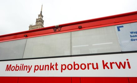 W prawie do wolnego za oddanie krwi nic się nie zmieni. „Rz” prostuje medialne doniesienia
