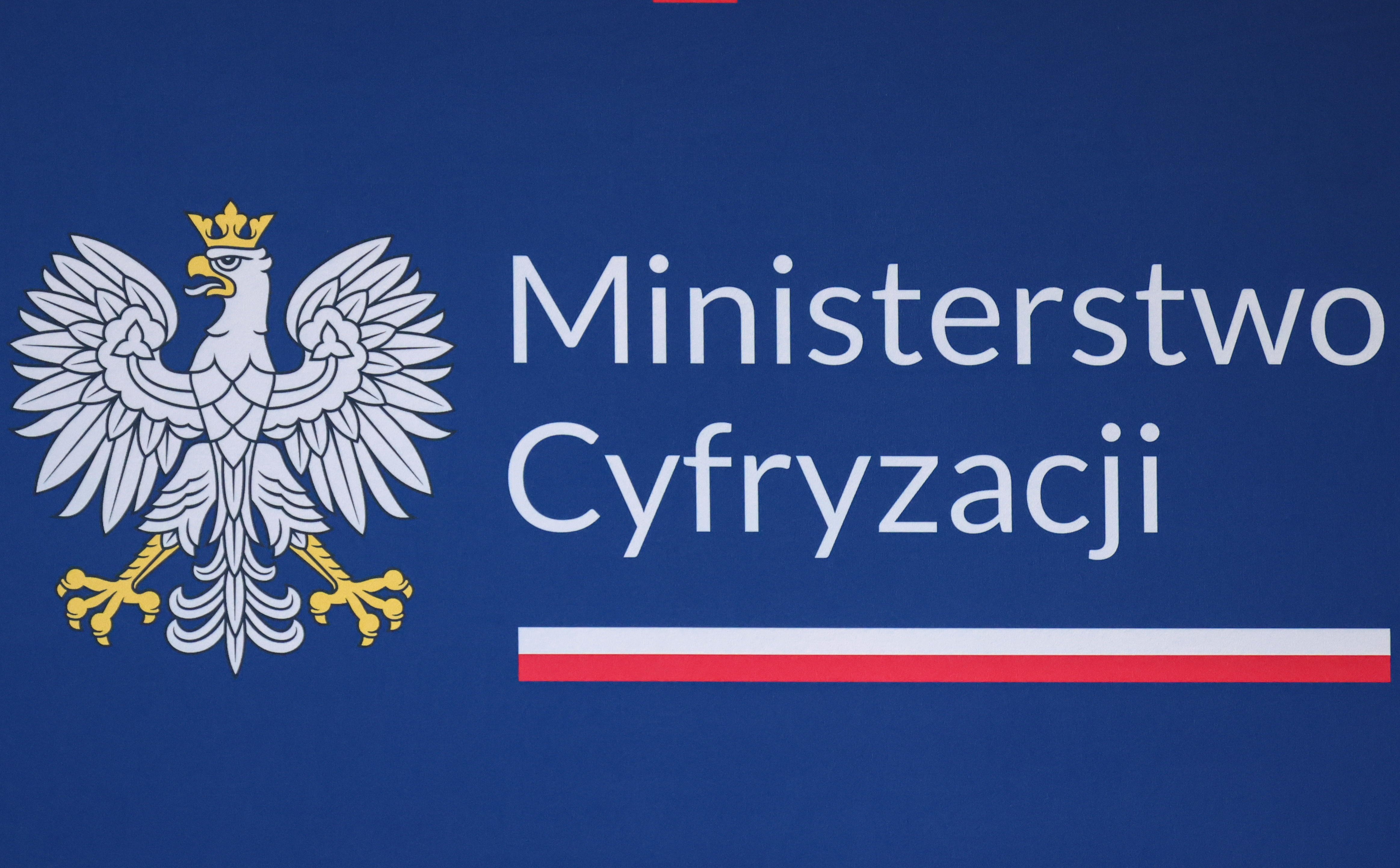 Protecting minors from adult content online. The Ministry of Digital Affairs changes the draft
