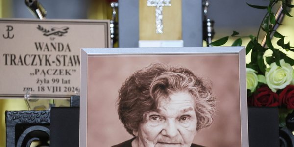“Crowds loved her”: Warsaw bids farewell to Wanda Traczyk-Stawska