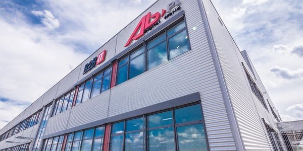 AB zaskoczyło. Zyski powyżej prognoz i solidna dywidenda