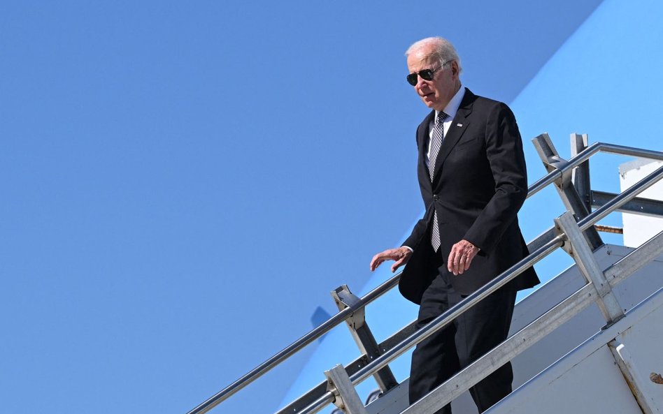 Biden ułaskawia skazanych za posiadanie marihuany