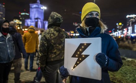 TK opublikował wyrok ws. aborcji. Czy znów rozleją się protesty?