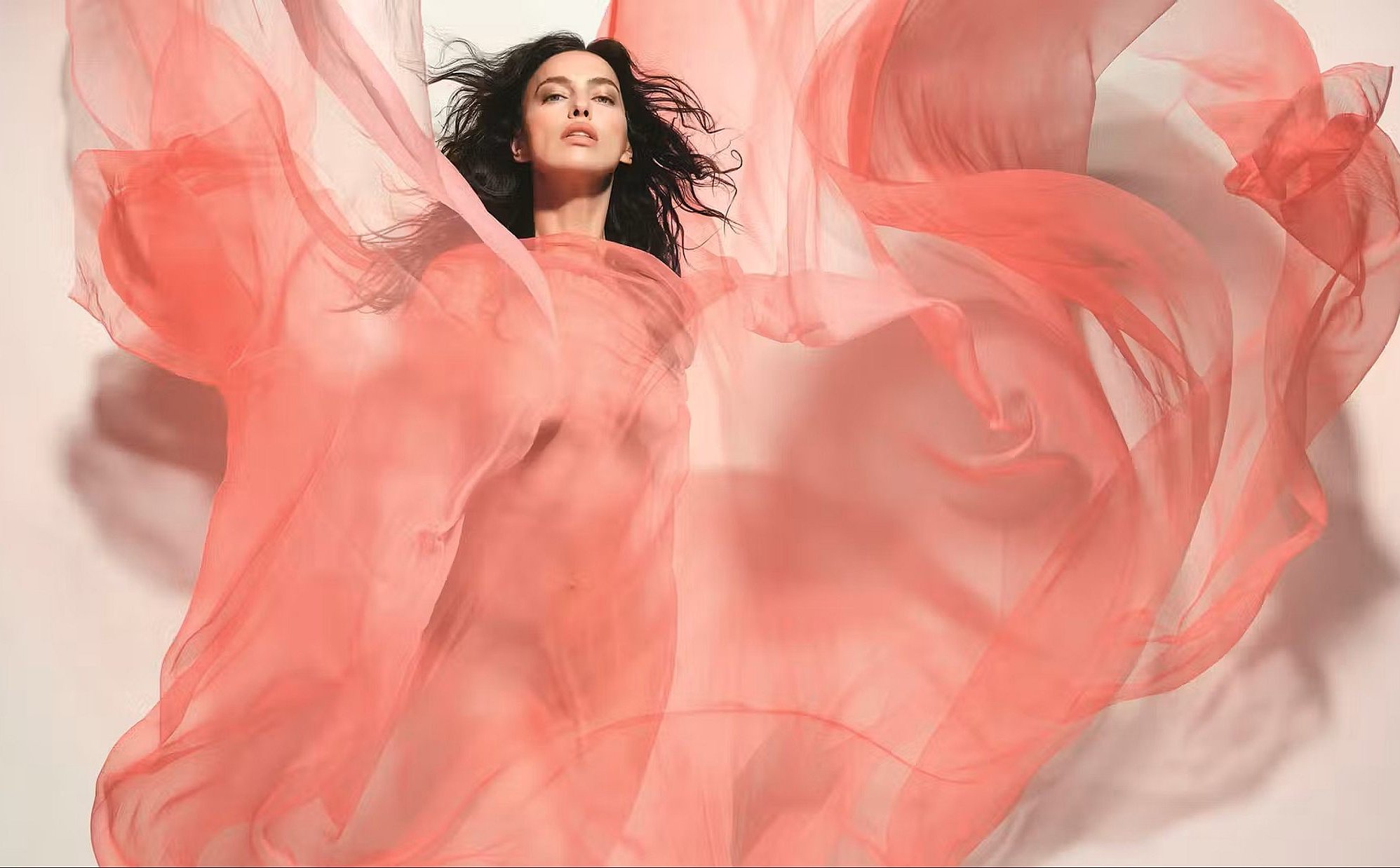 Pirelli Calendar 2026: Behind the Scenes of an Unforgettable Evening