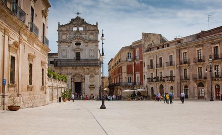 Włochy: Urzędnicy szli na zakupy, zamiast do pracy