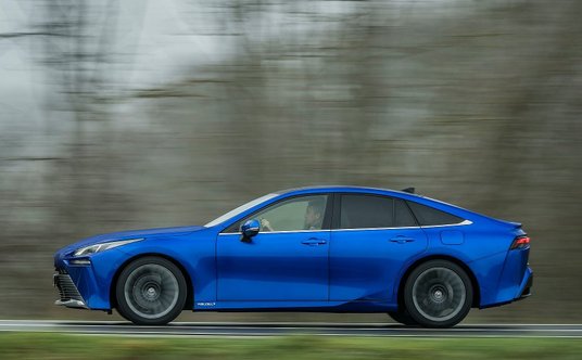 Wodorowa Toyota Mirai
