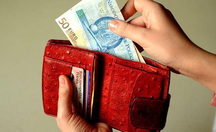 Ekonomiści przestrzegają – jeśli ten trend się utrzyma i za euro będziemy płacić 4,35 – 4,4 zł