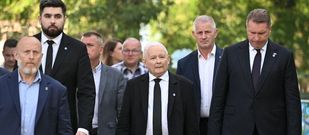 Jarosław Kaczyński chciał, aby Przemysław Czarnek powtórzył sukces Karola Nawrockiego. To się nie ud