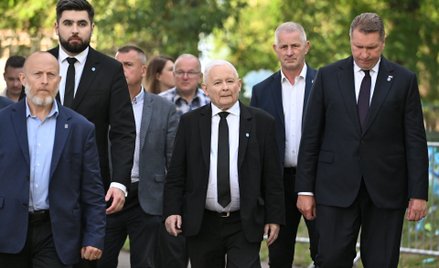 Jarosław Kaczyński chciał, aby Przemysław Czarnek powtórzył sukces Karola Nawrockiego. To się nie ud
