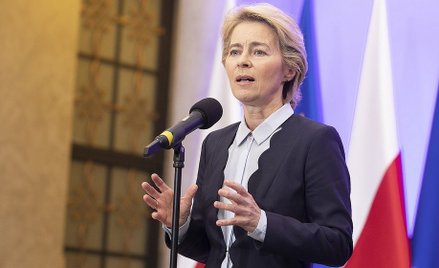 Von der Leyen: Osoby starsze mogą być izolowane do 2021 roku
