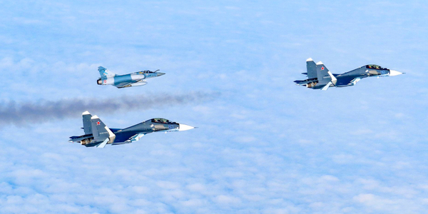 Rosyjskie samoloty przechwycone przez myśliwce NATO na północ od Polski