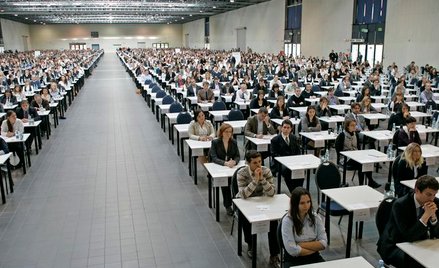 Kandydaci na adwokatów i radców muszą się zmierzyć z etyką