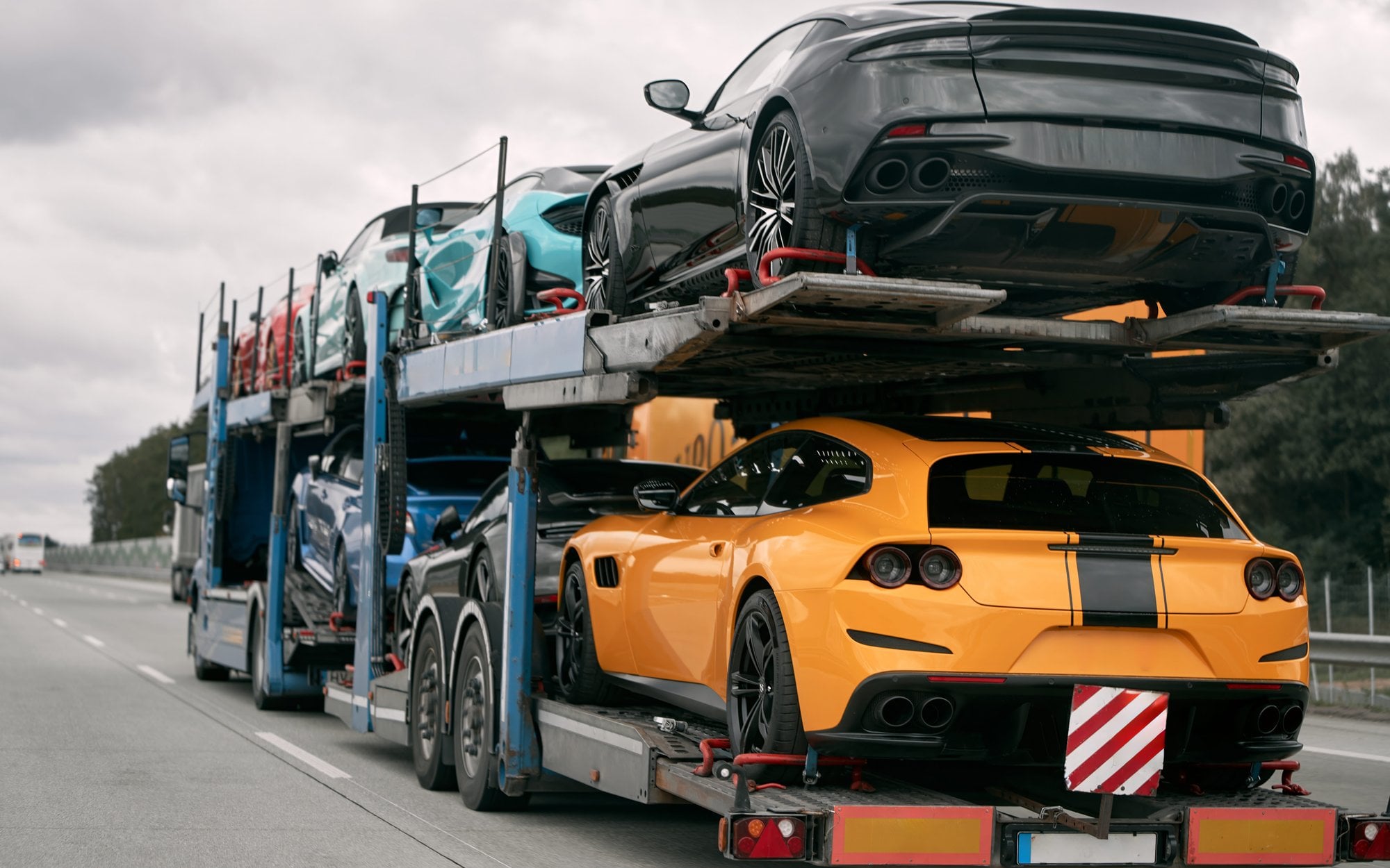 Nearly half of Poles cheated erstwhile   buying a utilized  car