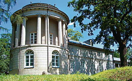 Muzeum Dzieduszyckich w pałacu w Zarzeczu