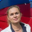 Wyzywają i drą karty z podpisami