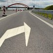 Drogi: Przy autostradach A1 i A2 oraz trasach S3, S5, S7 i S8 pojawią się stacje paliw