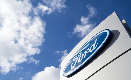 Ford wypowie umowy i ograniczy liczbę salonów samochodowych