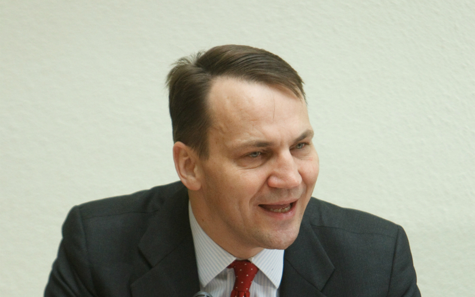 Radosław Sikorski: Spadek poparcia to efekt trudnych reform