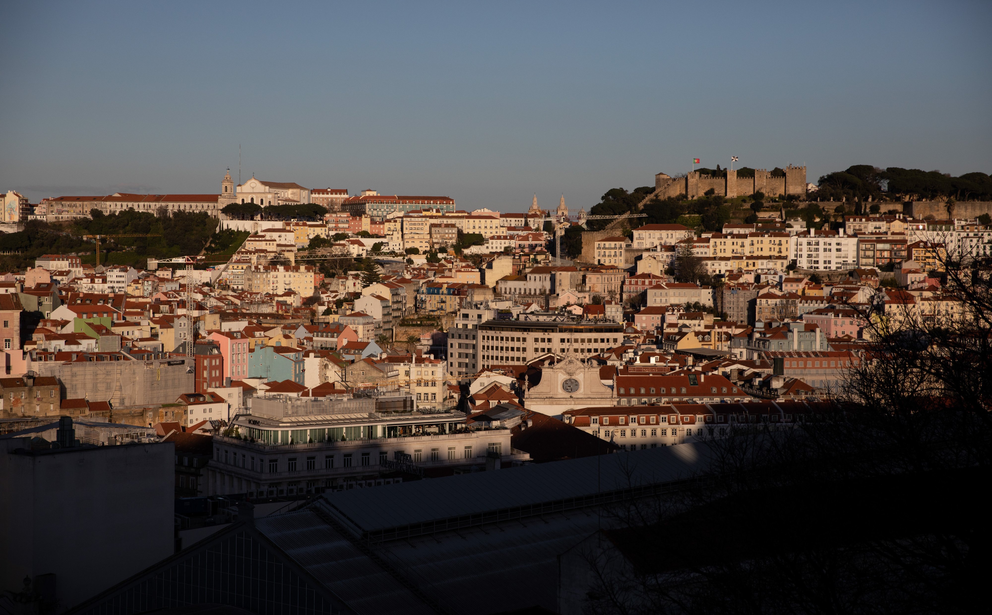 Elity Gazpromu prały pieniądze w Portugalii. Lizbona zaostrzy kary