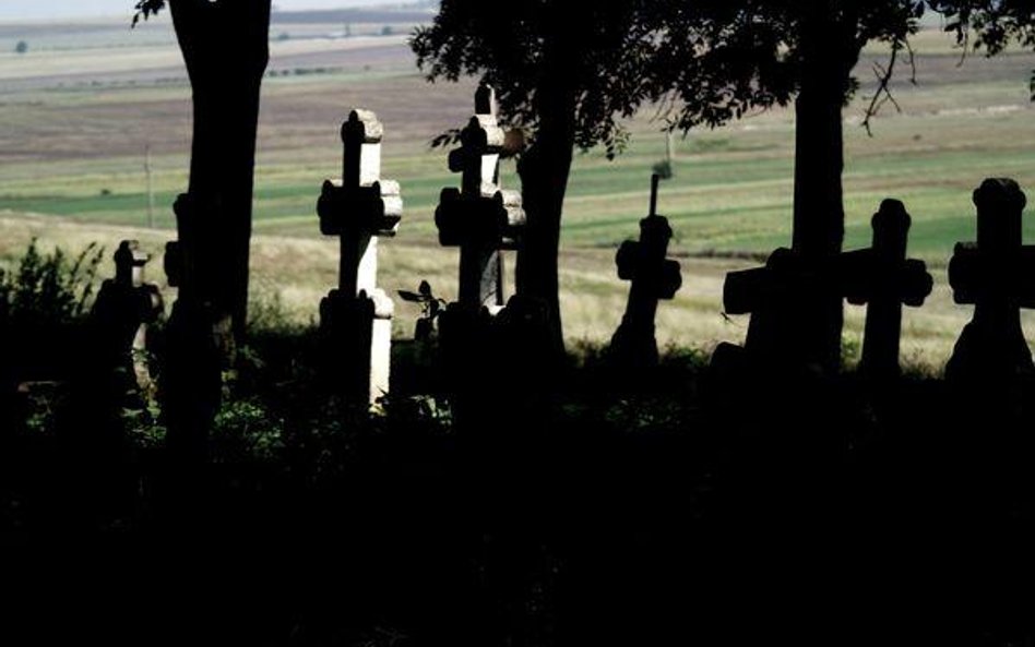 Jak pochować dziecko z niedonoszonej ciąży?
