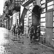 Batalion „Pięść” (na zdjęciu w czasie patrolu) stanowili żołnierze ostrzelani we wcześniejszych akcj