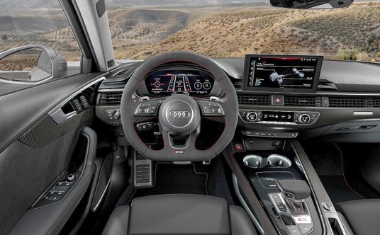 Audi RS 4 Avant Competition Plus