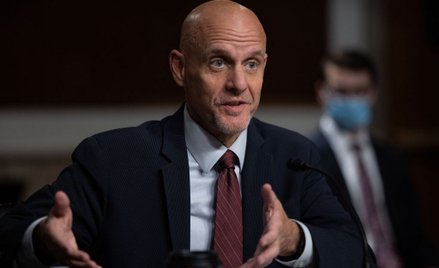 Testy szczepionki wciąż wstrzymane w USA. Nie wiadomo dlaczego