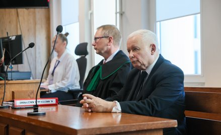 Prezes PiS Jarosław Kaczyński na sali Sądu Rejonowego Warszawa - Śródmieście