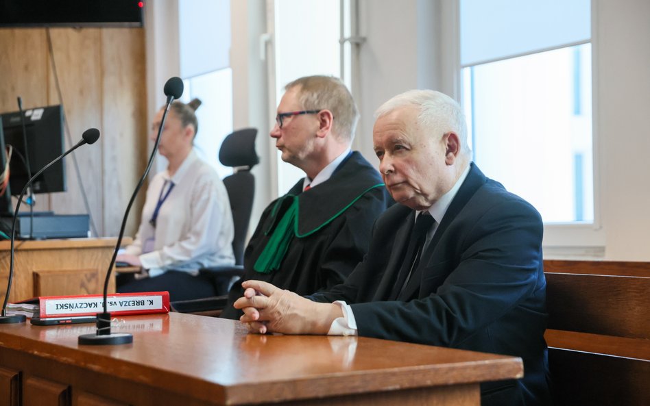 Prezes PiS Jarosław Kaczyński na sali Sądu Rejonowego Warszawa - Śródmieście
