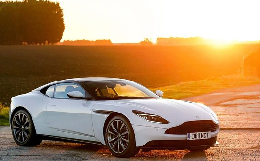 Aston Martin DB11