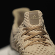Buty Adidas zrobione z odzyskanego ze śmieci plastiku