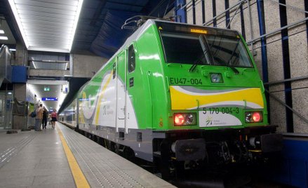 Pociąg KM śmiertelnie potrącił mężczyznę