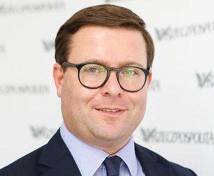 W innych krajach poczty narodowe zajęły się nowym obszarem komunikacji elektronicznej. Michał Mazur,