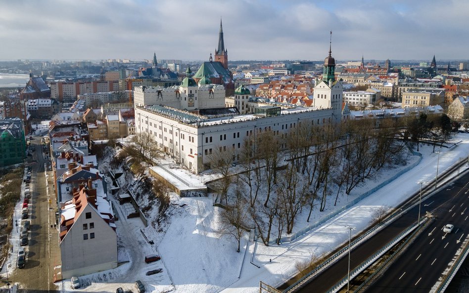 Wpływy Szczecina z podatku PIT spadły w ubiegłym roku aż o 5,8 proc. To najwięcej wśród dużych miast