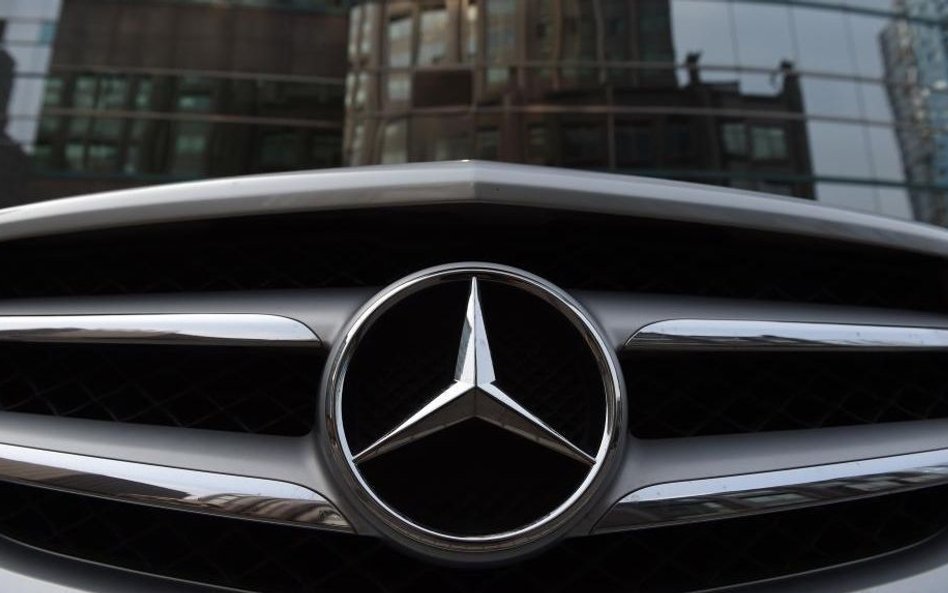 Daimler musi bardziej oszczędzać