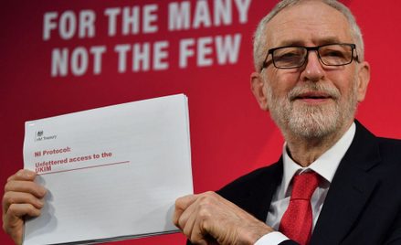 Corbyn: Johnson kłamie ws. Irlandii Płn. Będzie granica