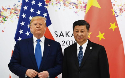 Prezydent USA Donald Trump i chiński przywódca Xi Jinping spotkali się na szczycie G20 w Osace.
