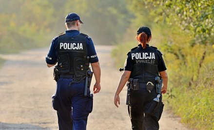 Małopolska Policja zamawia wodę w butelkach bez kaucji. Z takiego rozwiązania korzystają również inn