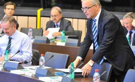 Unijny komisarz Olli Rehn, który uczestniczy w negocjacjach