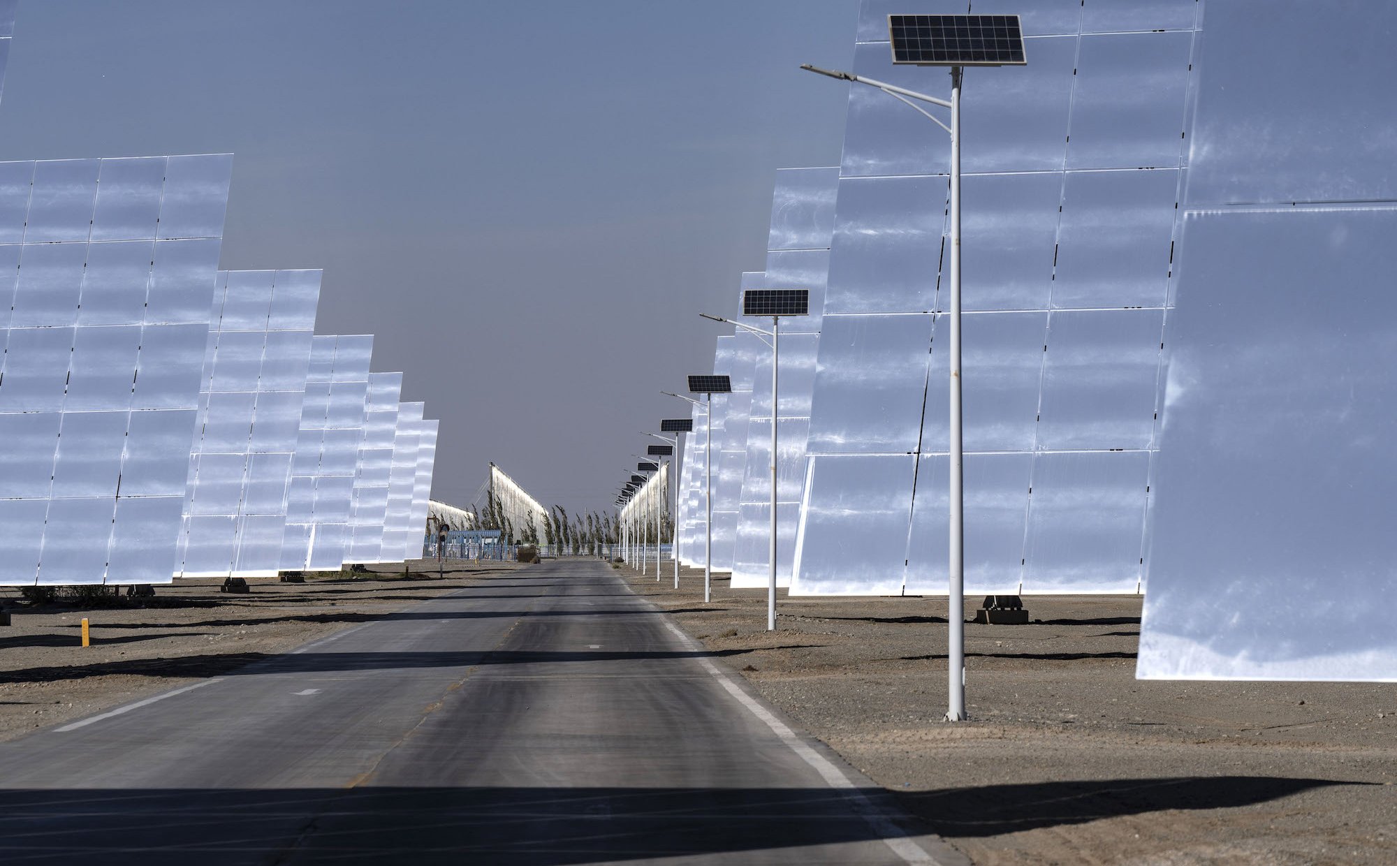 China is influencing the simplification  of emissions in another  countries. The conflict   for Global Domination