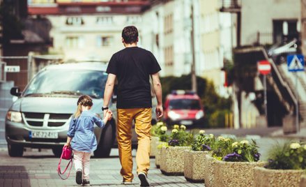 Wolne na dziecko: system równoważny nie pozwala przeliczać opieki