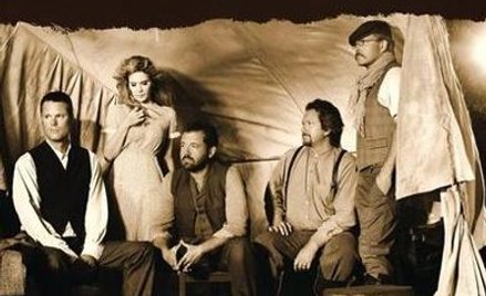 Alison Krauss & Union Station paper airplane Universal Music