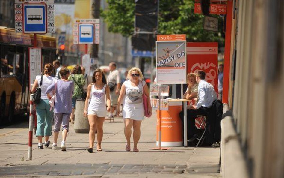 ING OFE zdobył najwięcej klientów konkurencji. Taka forma pozyskiwania klientów do OFE jest już zabr