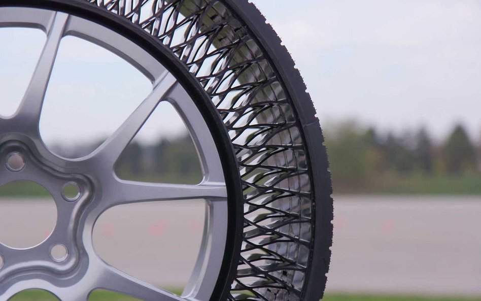 Goodyear testuje opony bez powietrza