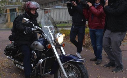 Część spekulacji na temat obsady resortów bierze się z obserwacji osób, które przyjeżdżają do siedzi