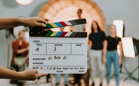 Konkurs jest organizowany dla młodzieży warszawskich szkół ponadpodstawowych.