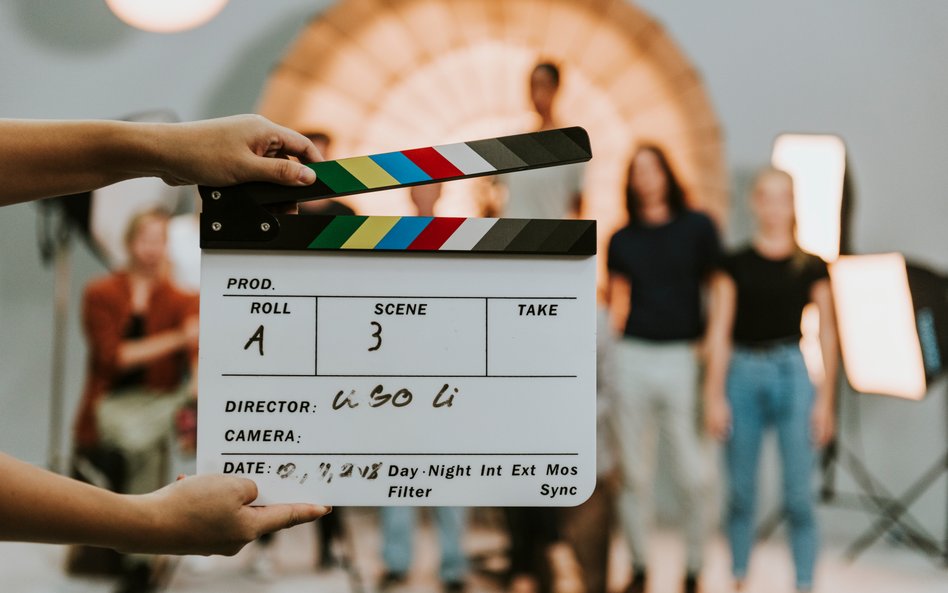 Konkurs jest organizowany dla młodzieży warszawskich szkół ponadpodstawowych.