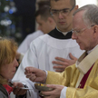 Polacy są ciągle religijni, ale bierni